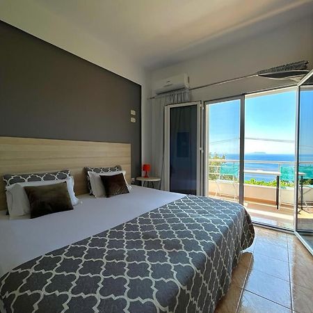 Salt Life Otel Dhërmi Dış mekan fotoğraf