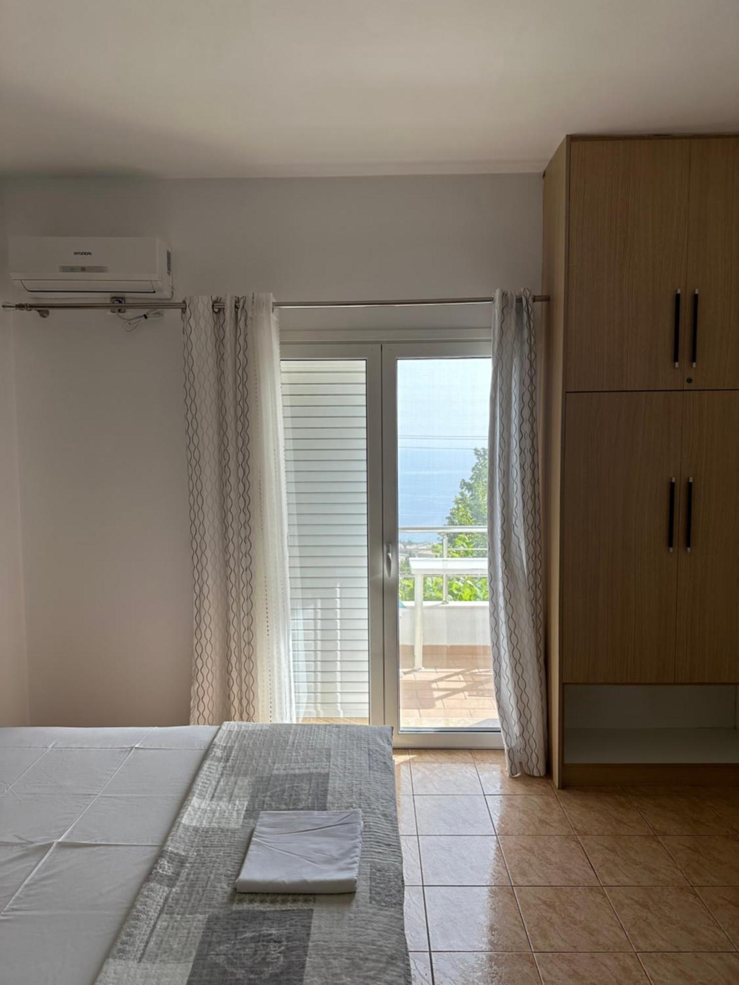 Salt Life Otel Dhërmi Dış mekan fotoğraf